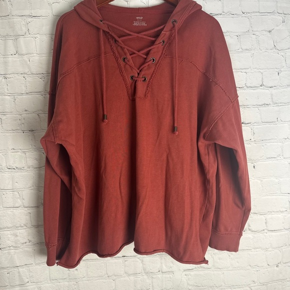 Aerie Oversized Lace-Up Hoodie – Women’s Small – Rust / Brick Red - Picture 2 of 10